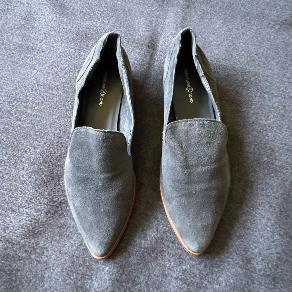 Treasure & Bond LEA Pointed Toe Suede Loafers